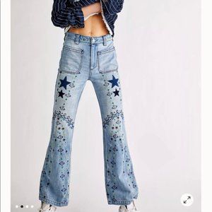We The Free Delphine Embroidered Flare Jeans size 28